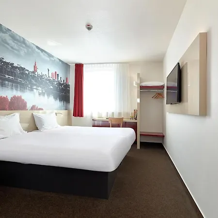 Hotel Warszawa-okecie Warsaw