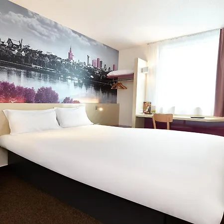 Warszawa-okecie Hotell 2*
