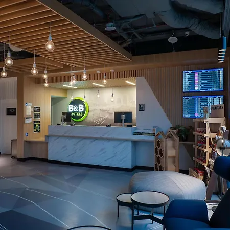 Hotel Warszawa-okecie