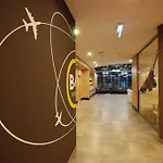 Hotel Warszawa-okecie 2*