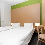 Warszawa-okecie Hotel Warschau