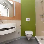Hotel Warszawa-okecie 2*