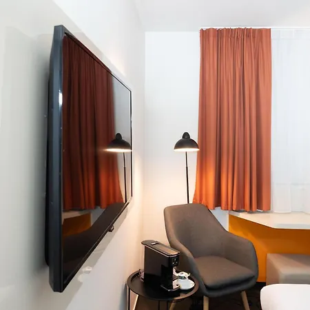 Hotel Warszawa-okęcie