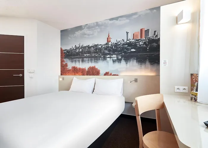 Hotel Warszawa-okęcie