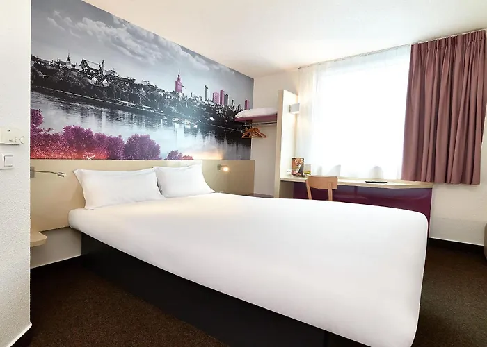 Warszawa-okęcie Hotel 2*